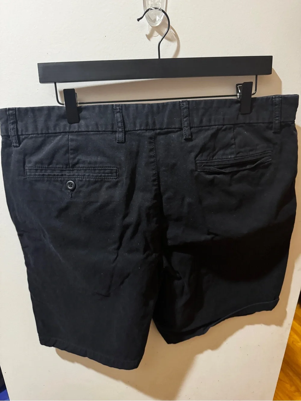 Old Navy Black Men’s Flat-Front Chino Shorts